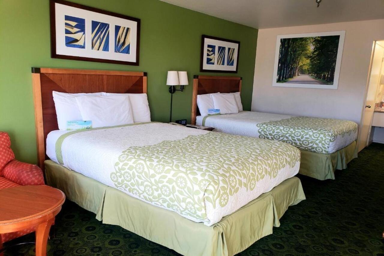 Days Inn By Wyndham Westley Esterno foto