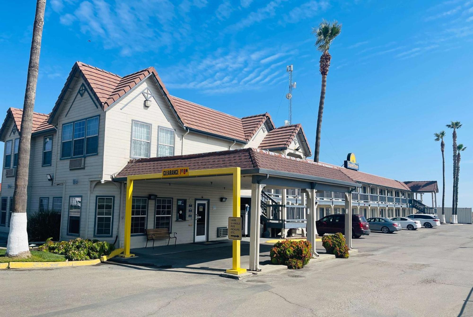 Days Inn By Wyndham Westley Esterno foto