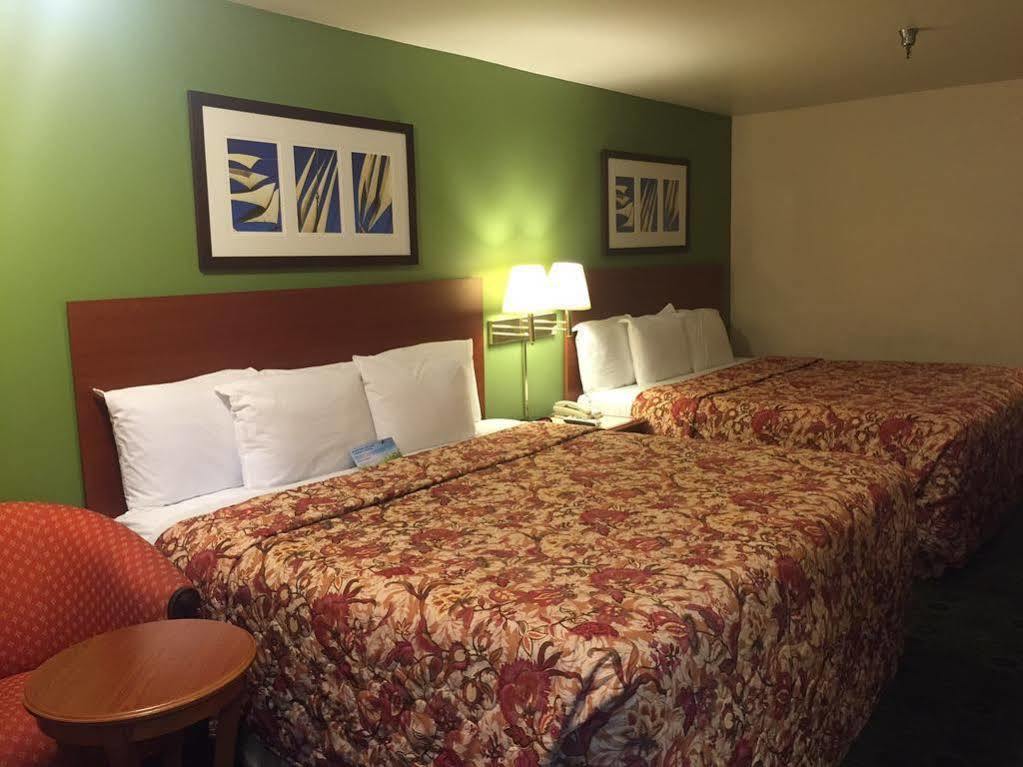 Days Inn By Wyndham Westley Esterno foto